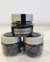Caramelos briquetas de anís e hinojo